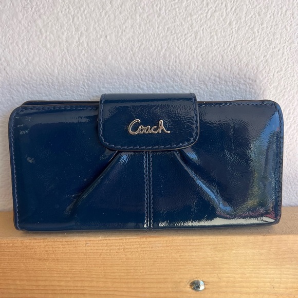 Coach Midnight Blue Patent Leather Wallet - Picture 1 of 3
